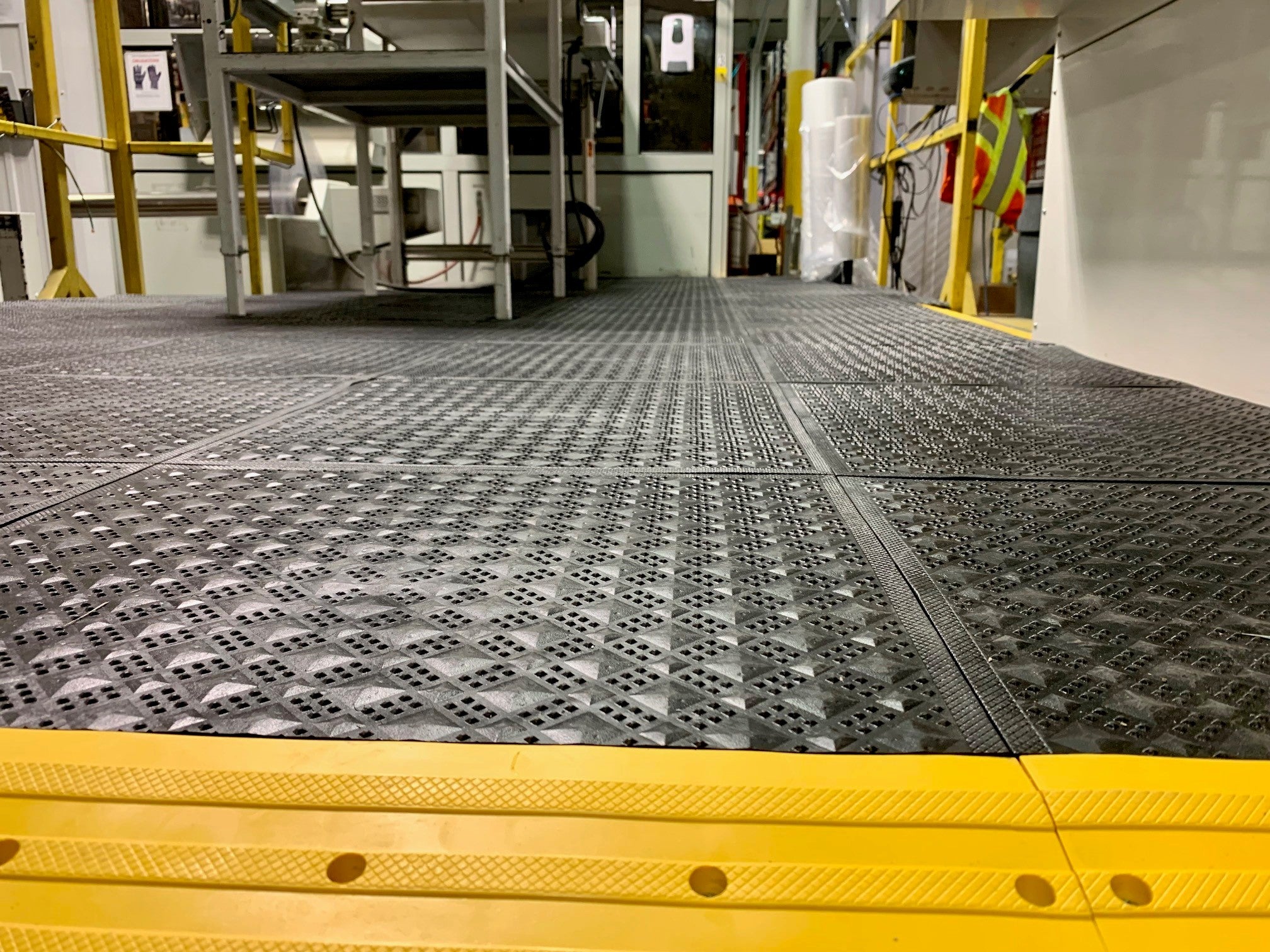 Tapis antifatigue workmatt@x sécuritaire, ergonomique et efficace